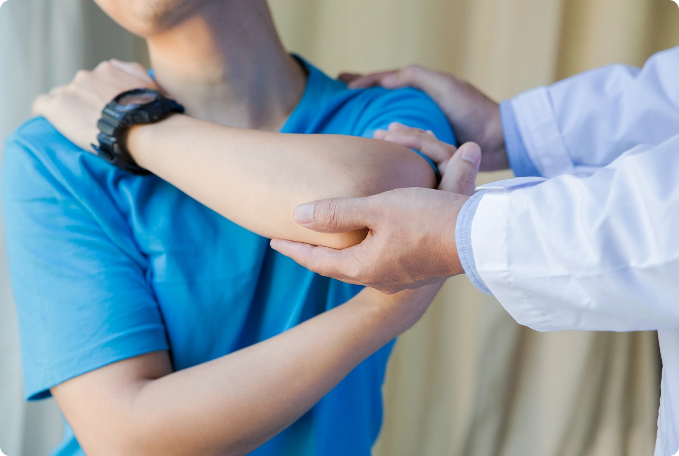 Sports-related elbow, wrist, and hand injuries and physical therapy